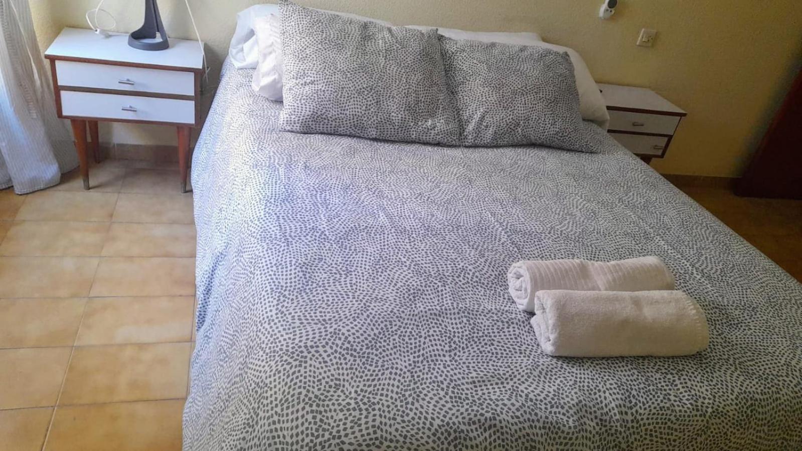 Apartamento Montserrat Almería Buitenkant foto
