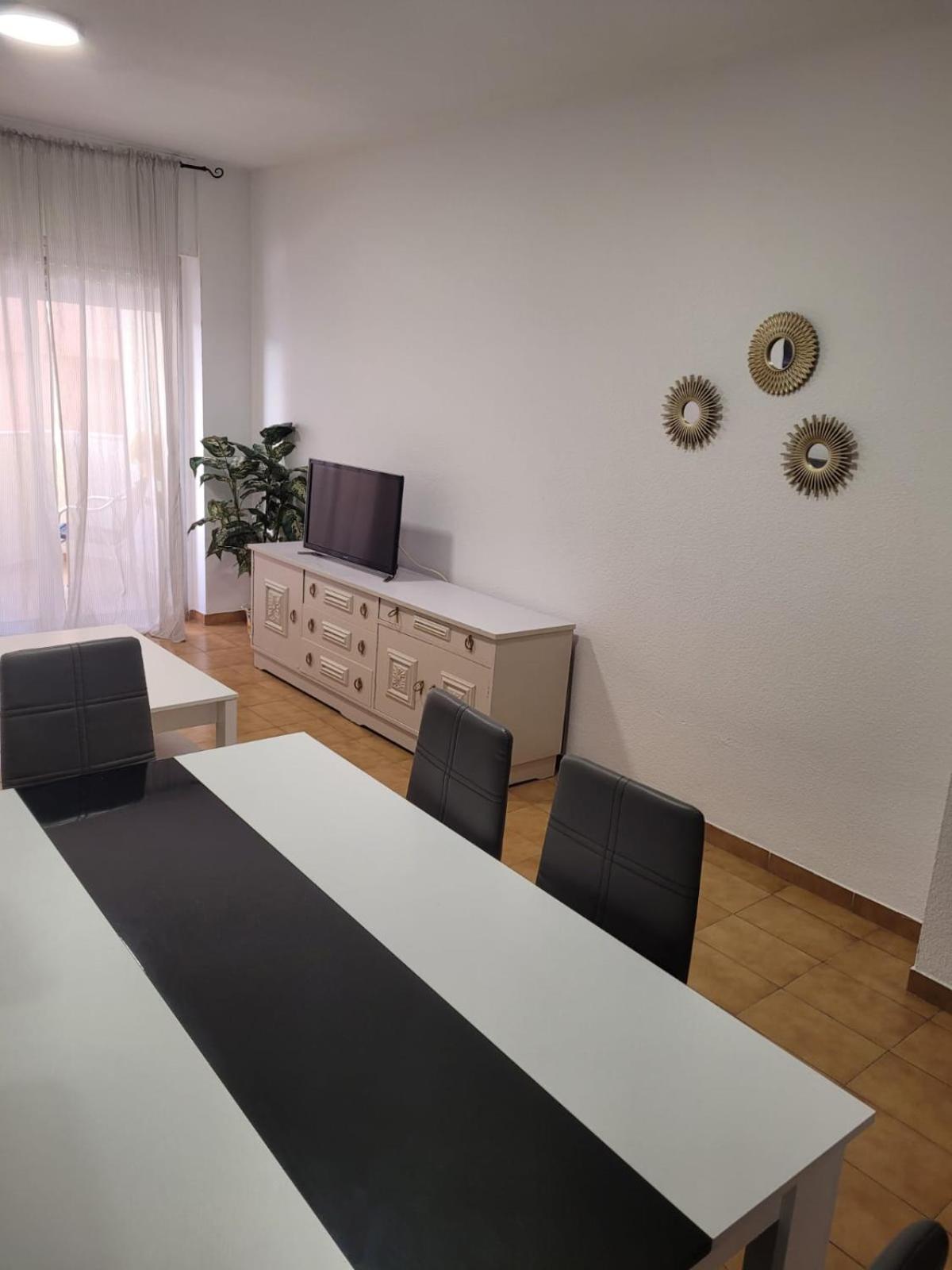 Apartamento Montserrat Almería Buitenkant foto